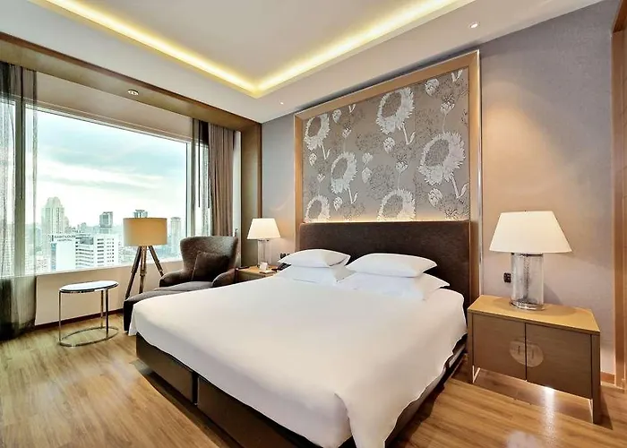 מלון Eastin Grand Sathorn 5*