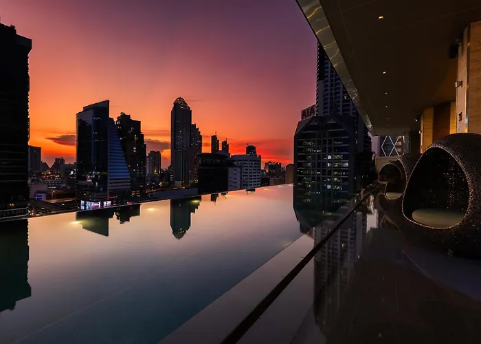 Eastin Grand Sathorn 5* בנגקוק