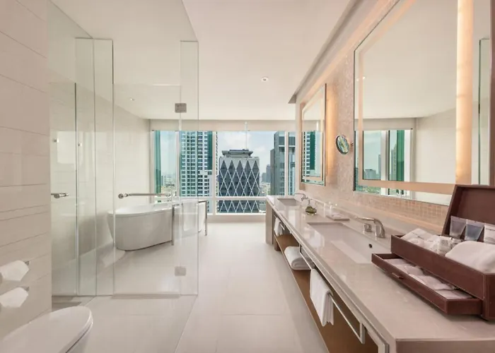 Eastin Grand Sathorn Hotel 5*